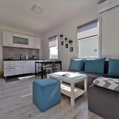 Kucerak111 Apartment